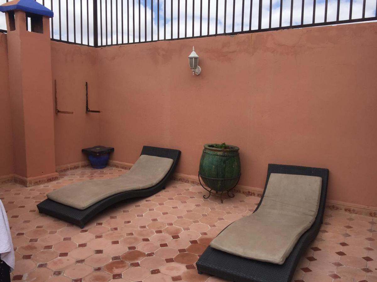 Riad Dar Lilas Marrakesch Exterior foto