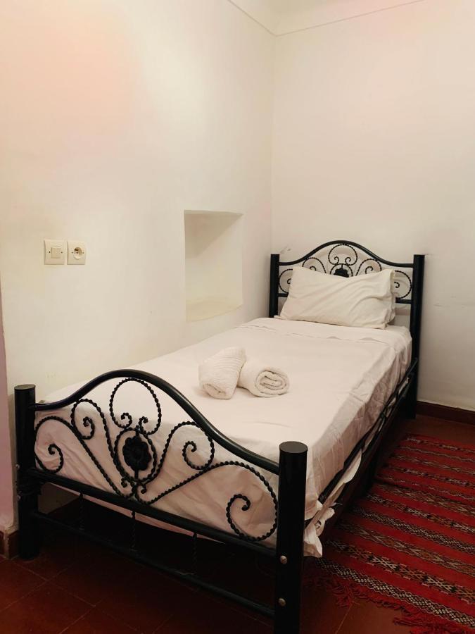 Riad Dar Lilas Marrakesch Exterior foto