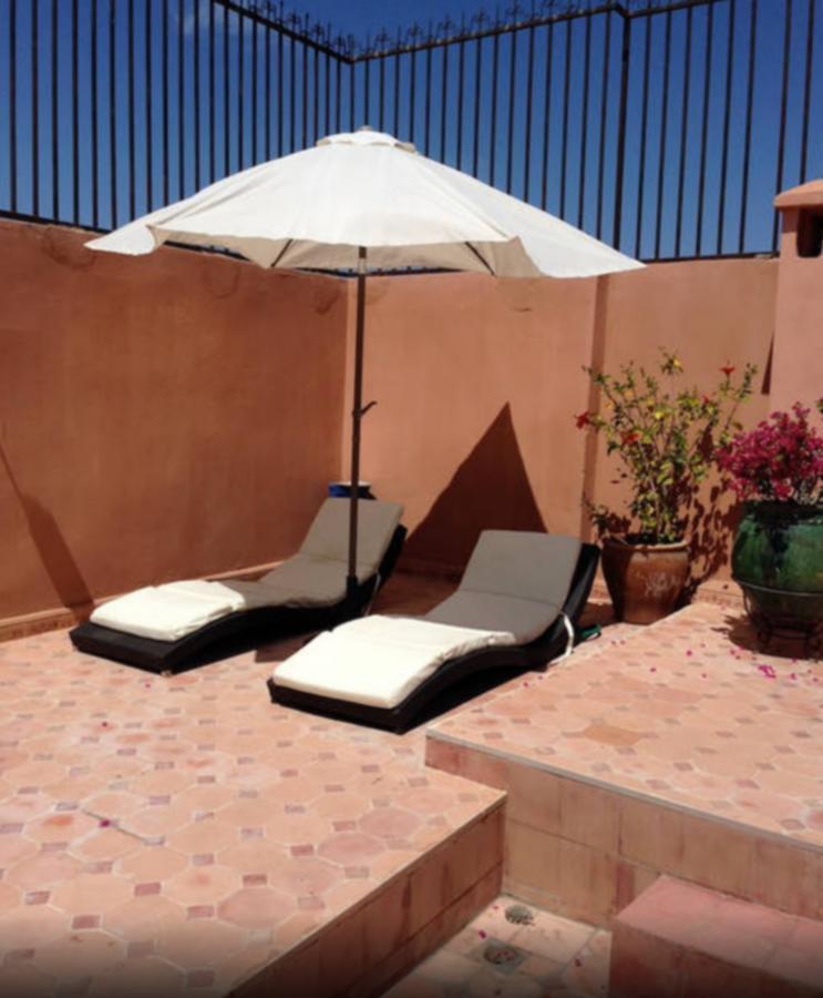 Riad Dar Lilas Marrakesch Exterior foto