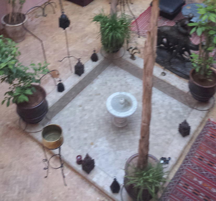 Riad Dar Lilas Marrakesch Exterior foto