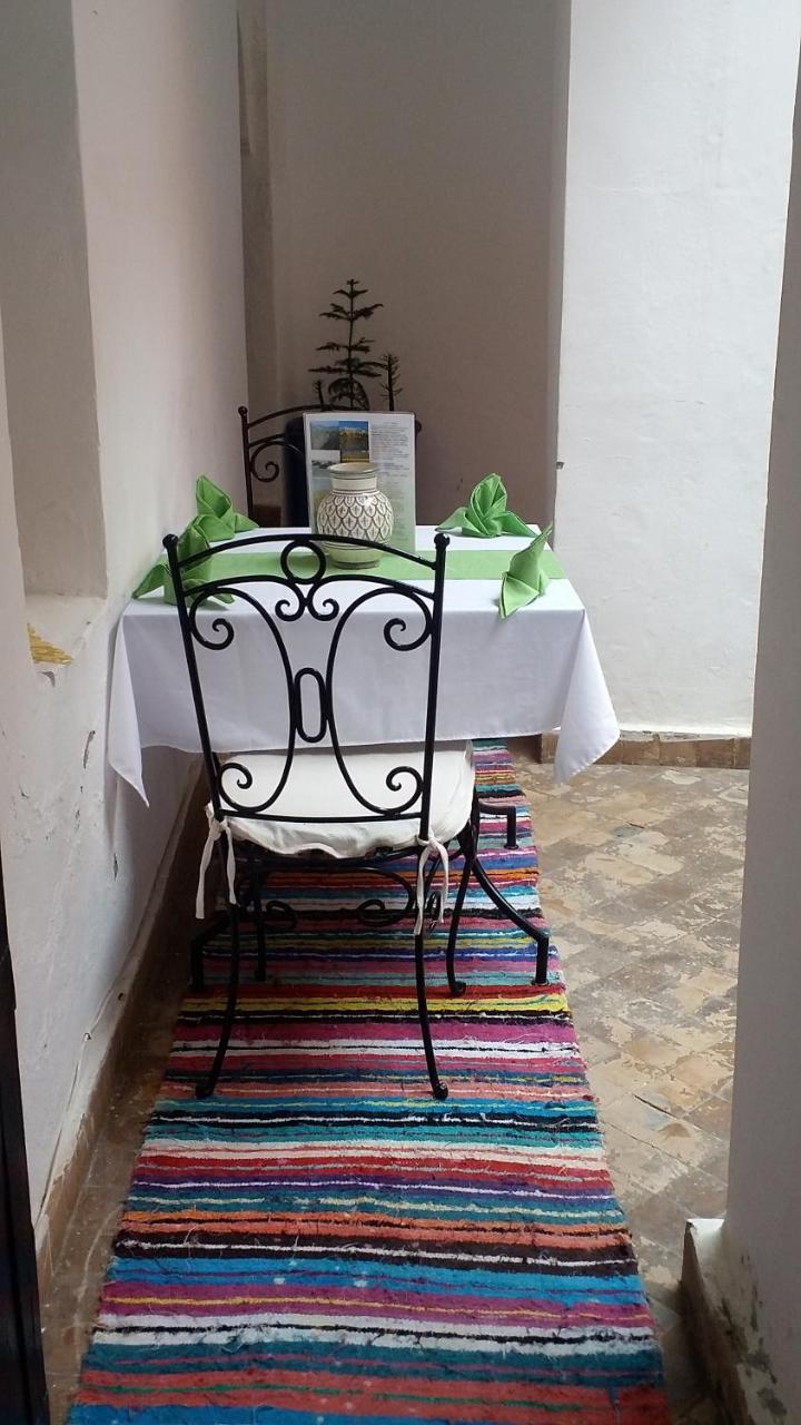 Riad Dar Lilas Marrakesch Exterior foto