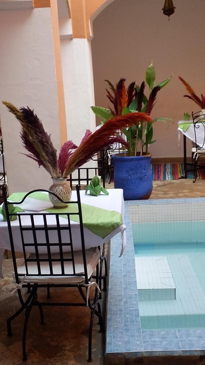 Riad Dar Lilas Marrakesch Exterior foto